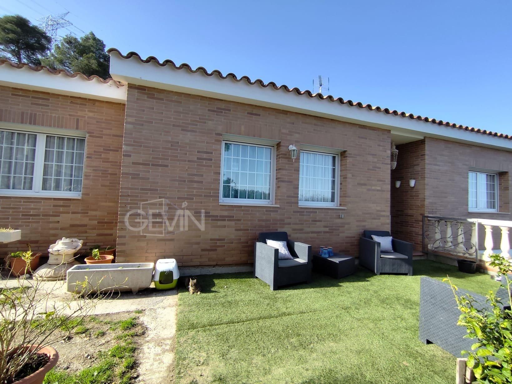 Jardín de Casa o chalet en venta en Sentmenat con Aire acondicionado, Calefacción y Jardín privado