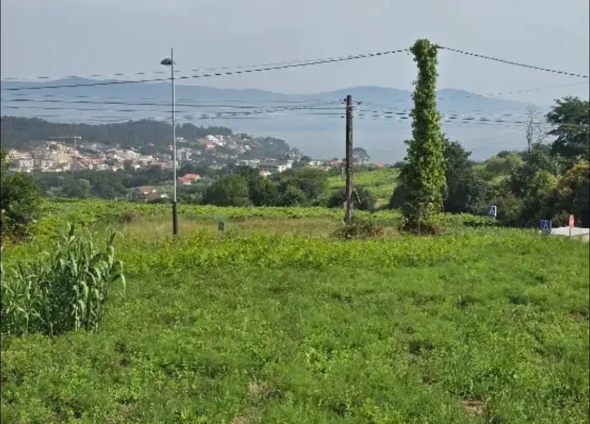 Terrenos y solares en venta en Lugar Aldariz-Padriñan 28
