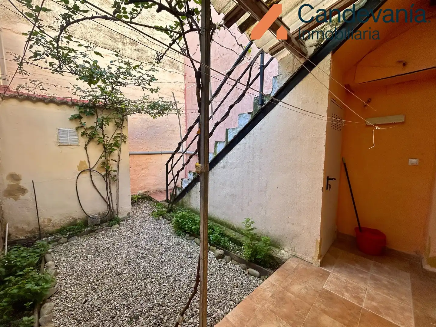 Casa en venda a Zuera, imagen 4