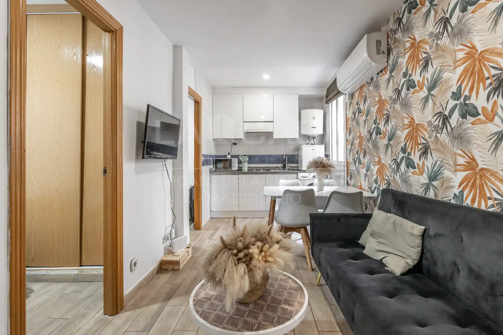 Flat for sale in Calle de Segovia, Imperial