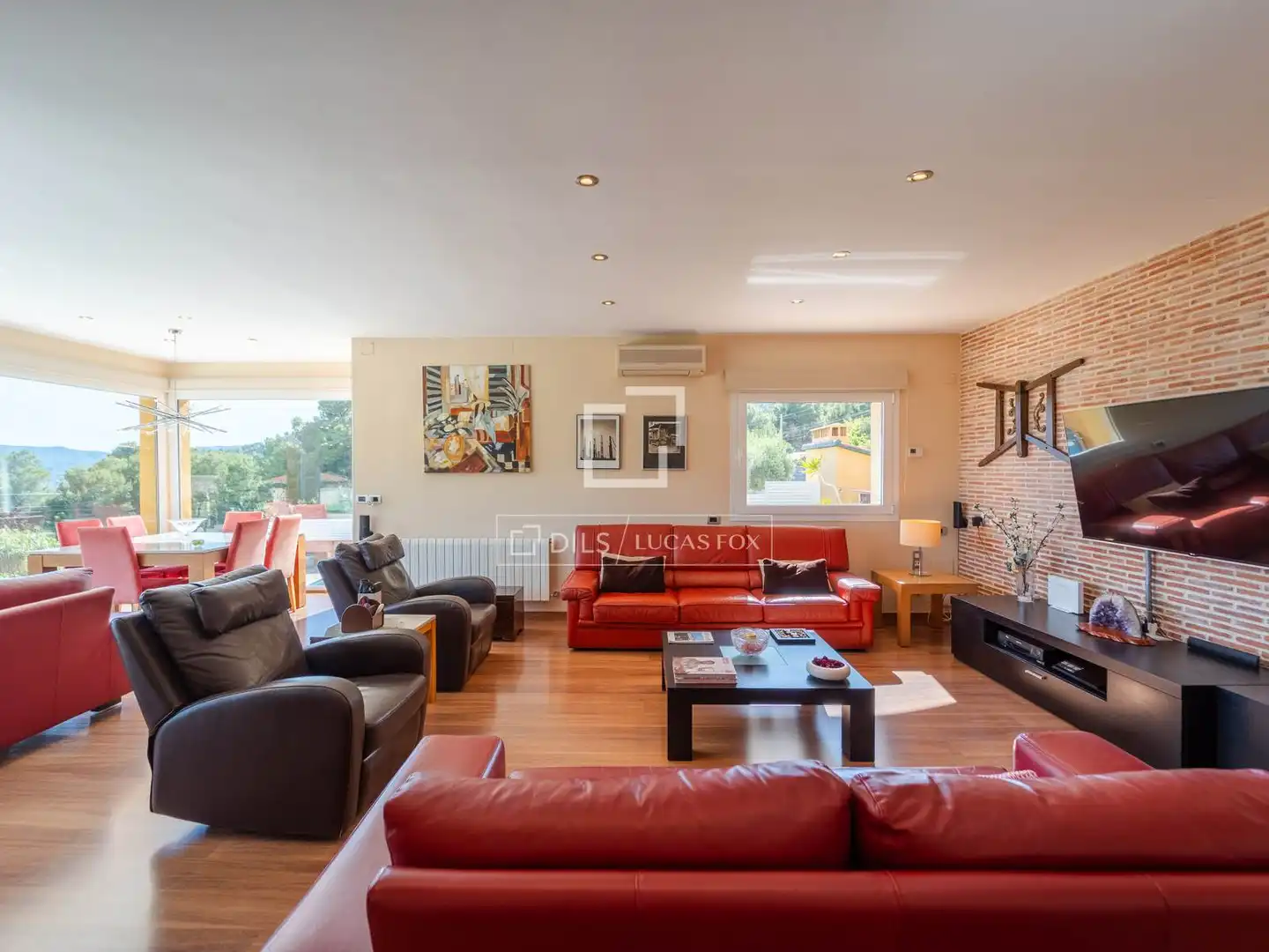 Living room of Houses for sale in Sagunto / Sagunt  with Air Conditioner, Heating and Private garden