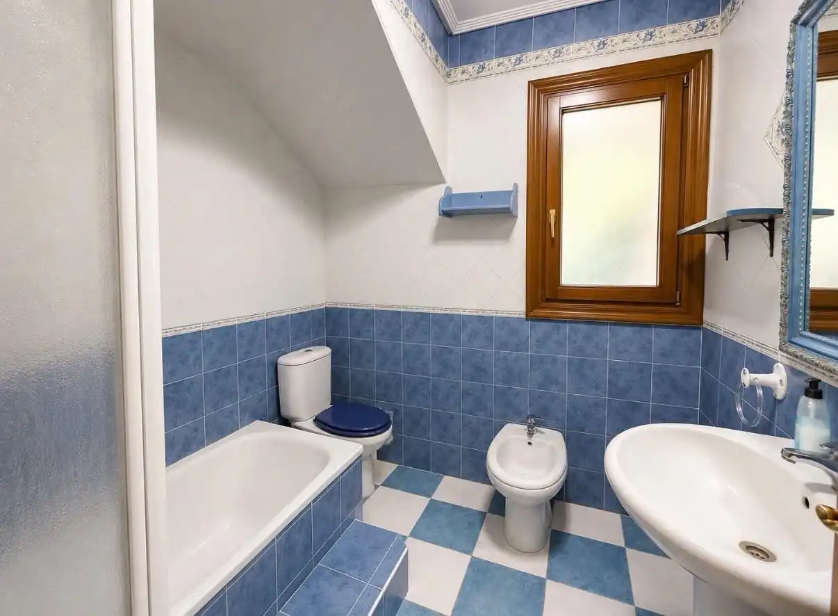 Baño de Piso en venta en Aranguren con Parquet