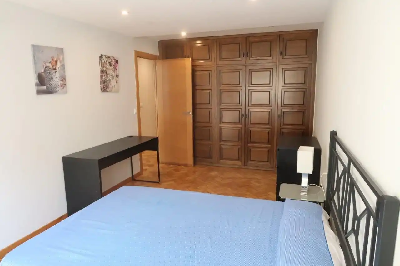 Piso con ascensor en venta en Almirante Romay, imagen 27