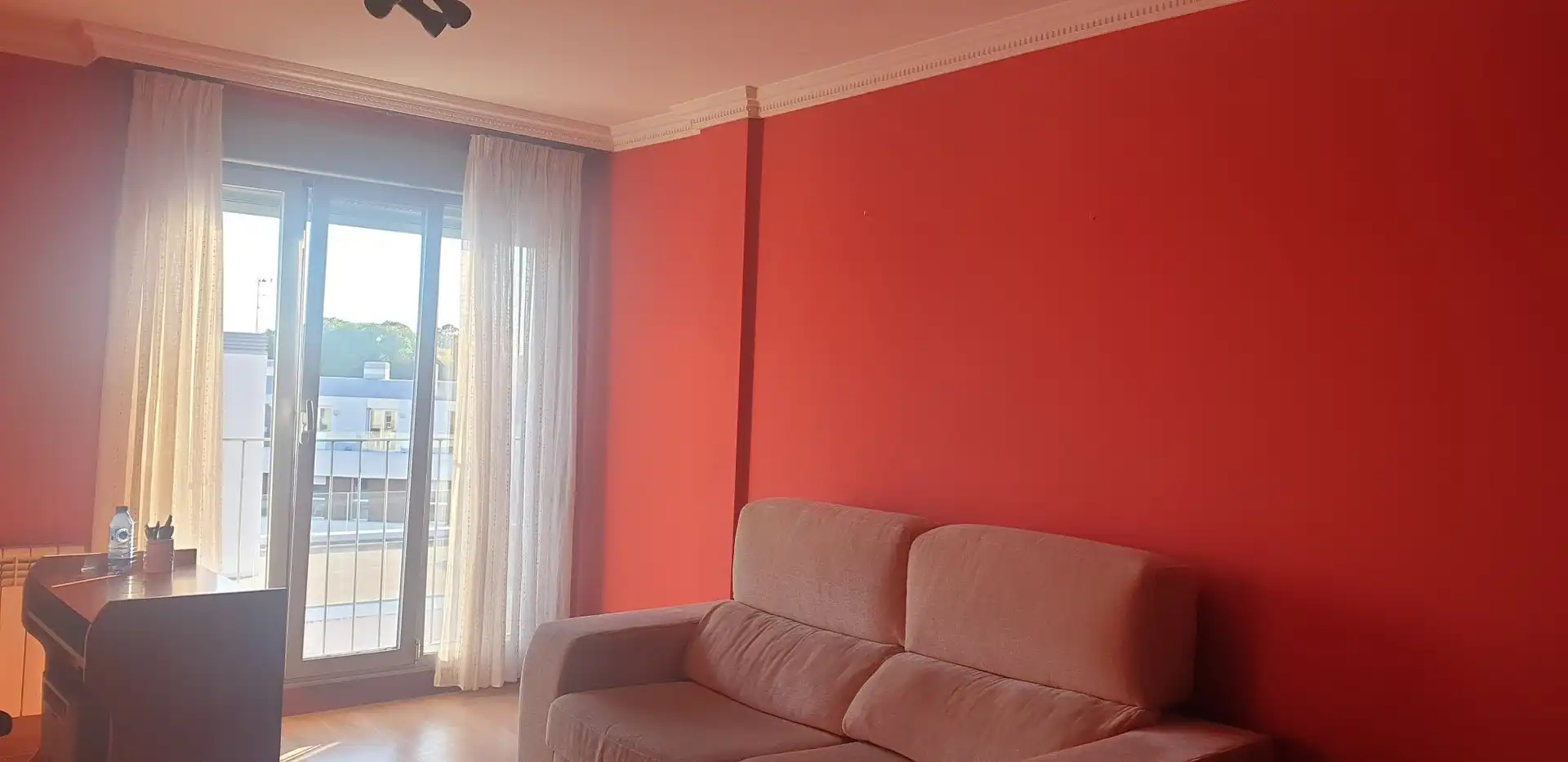 Sala de estar de Apartamento de alquiler en Santiago de Compostela  con Calefacción, Parquet y Trastero