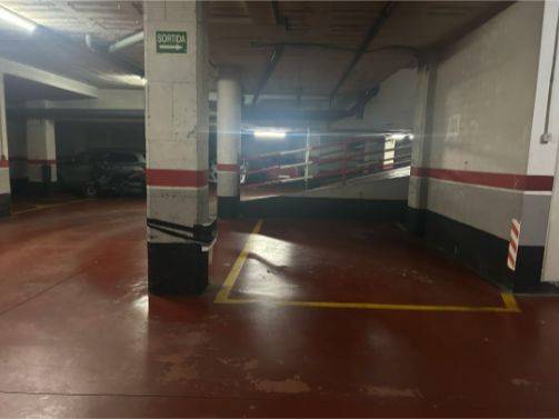 Garaje en Venta en Carrer de la Hispanitat, 7 en Can Boada