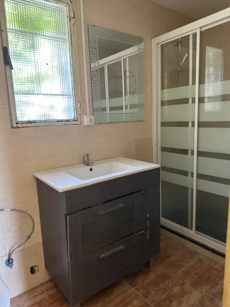 Bany de Finca rústica en venda en Traspinedo amb Jardí privat i Piscina