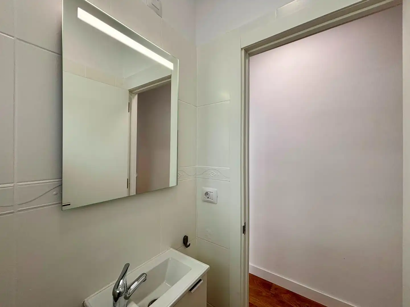 Baño de Piso de alquiler en Santa Cruz de Tenerife con Parquet, Terraza y Amueblado