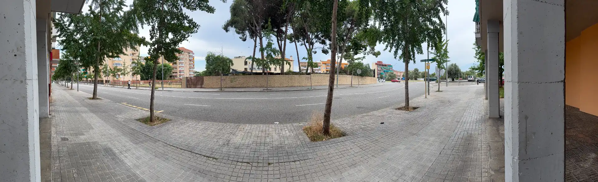 Vista exterior de Local de alquiler en Granollers con Aire acondicionado y Alarma