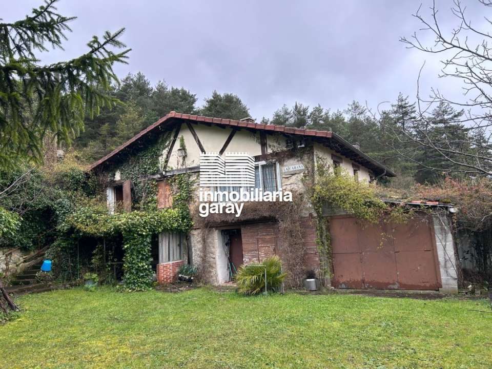 Casa o xalet en venda en Valle de Losa amb Calefacció i Moblat