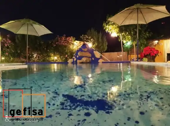 Piscina de Finca rústica en venda en Valdepeñas amb Aire condicionat, Calefacció i Jardí privat