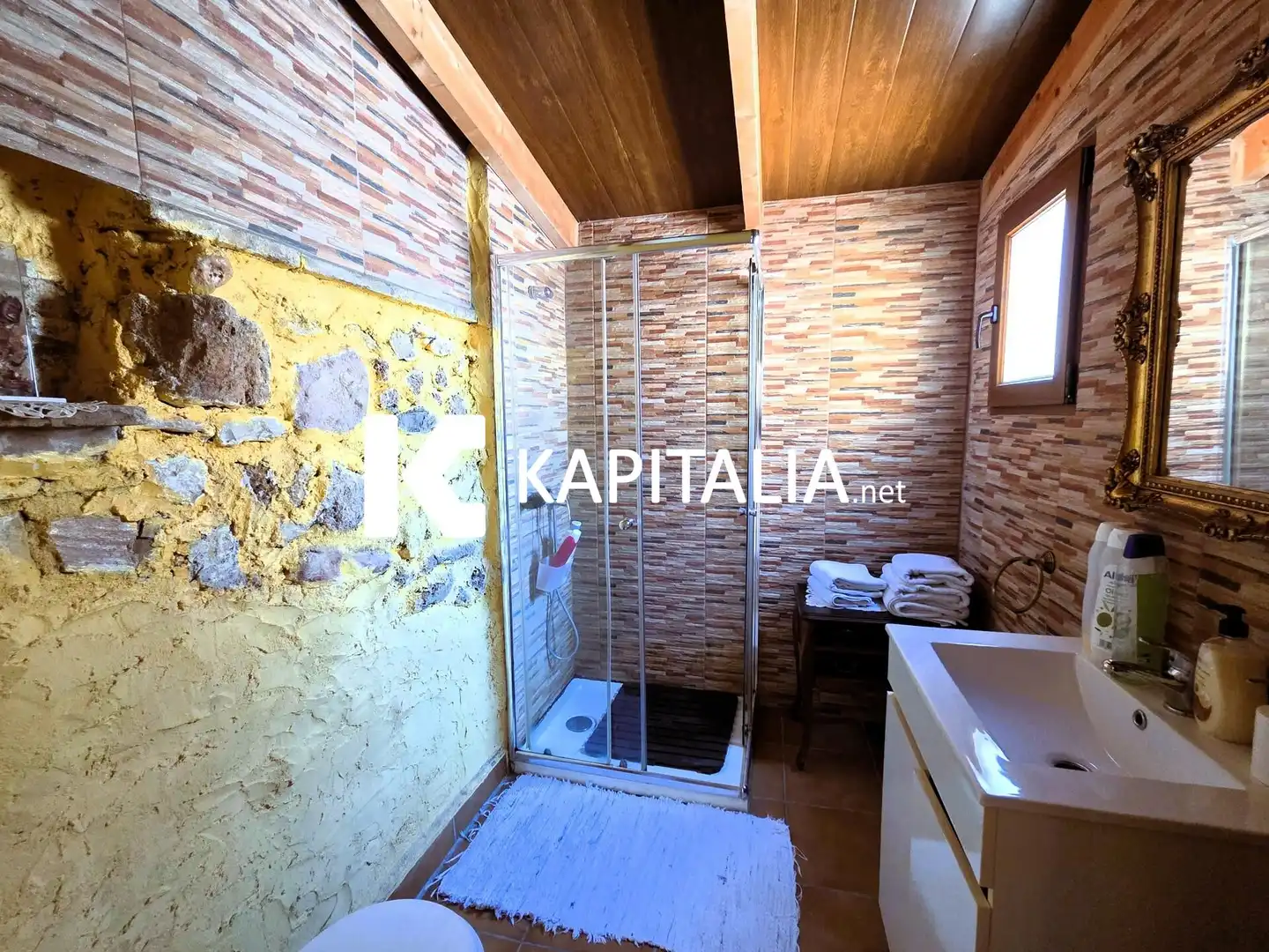 Baño de Finca rústica en venta en Ontinyent con Aire acondicionado, Jardín privado y Balcón