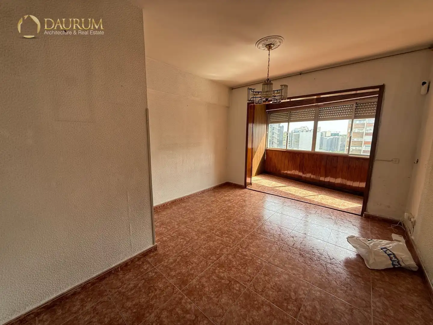 Sala de estar de Piso en venta en Madrid con Calefacción, Terraza y Alarma