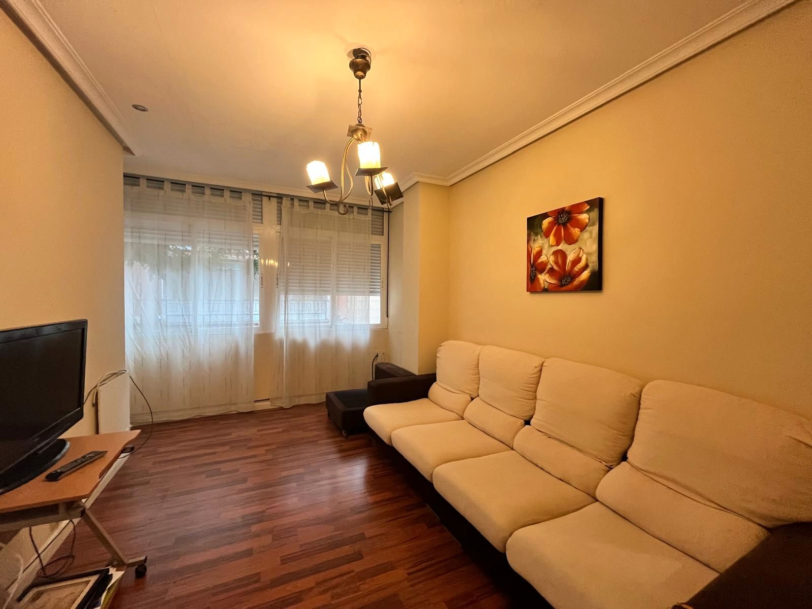 Sala d'estar de Pis en venda en Ciudad Real Capital amb Aire condicionat i Calefacció