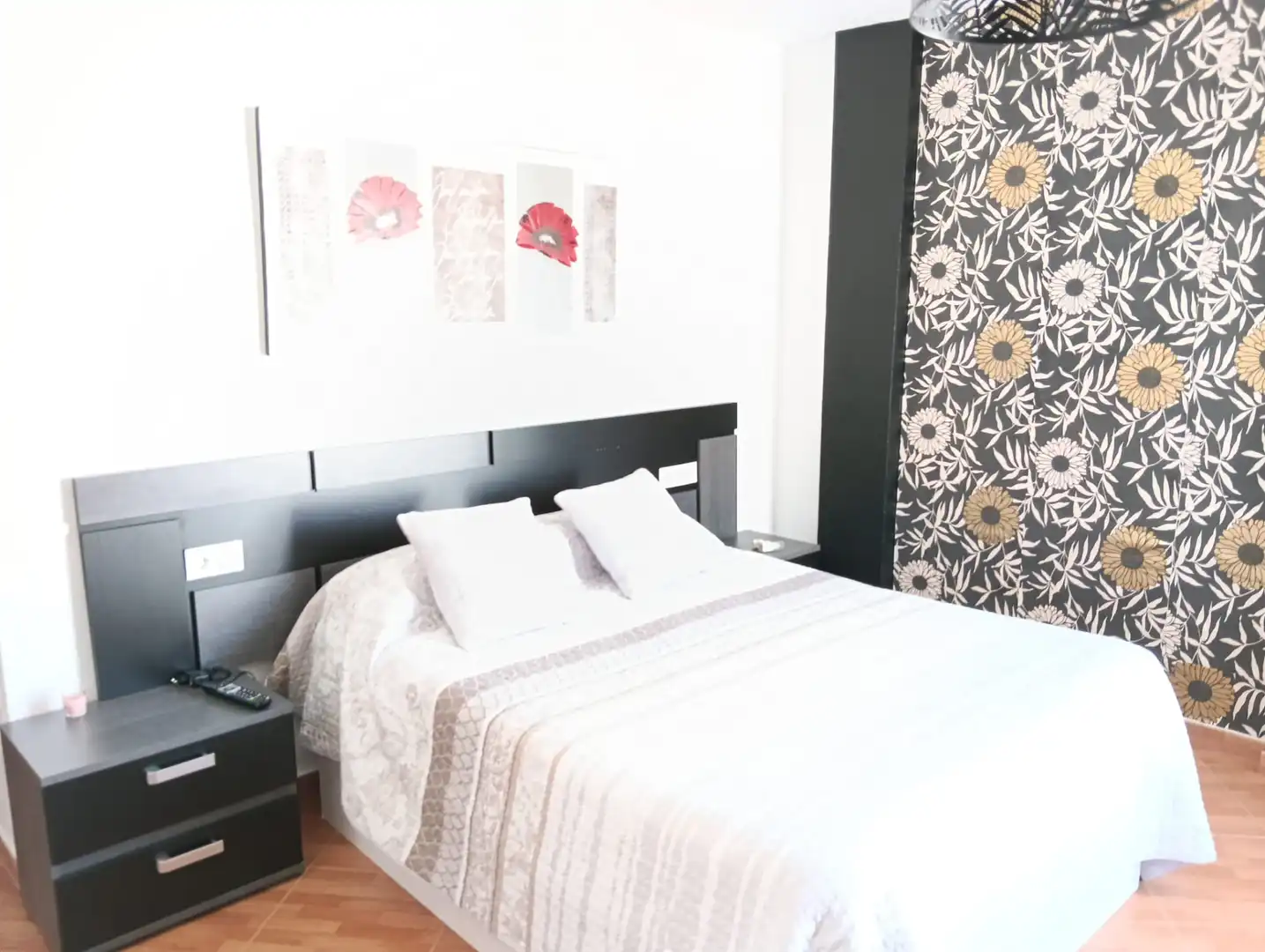 Bedroom of Flat for sale in Yunquera  with Heating, Terrace and Oven