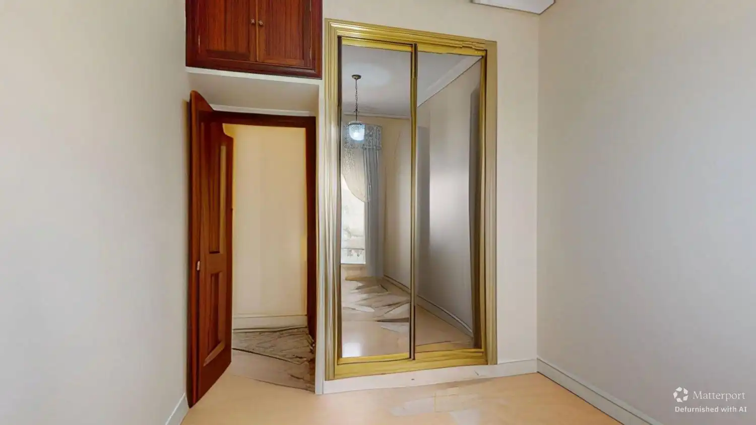 Bedroom of Flat for sale in Sevilla  with Air Conditioner, Heating and Terrace