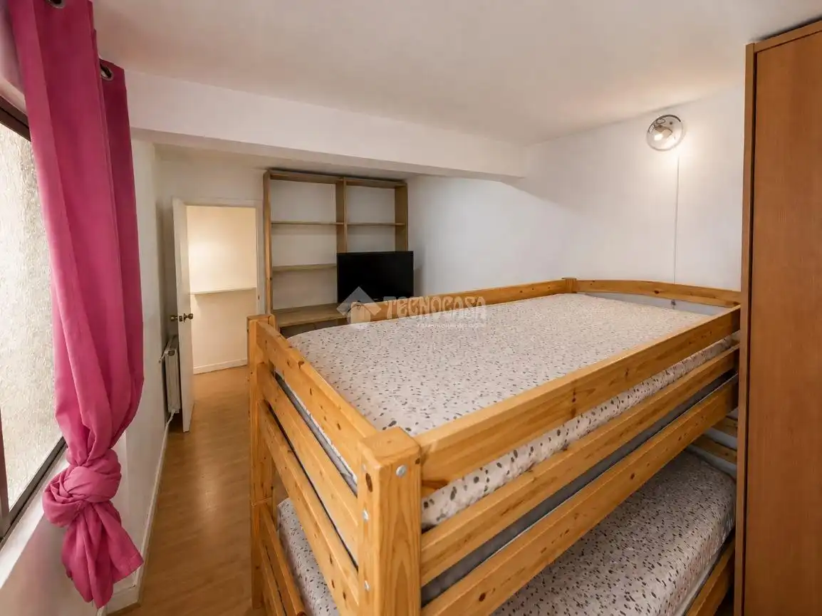 Flat for sale in Alcalá de Henares  with Air Conditioner and Storage room