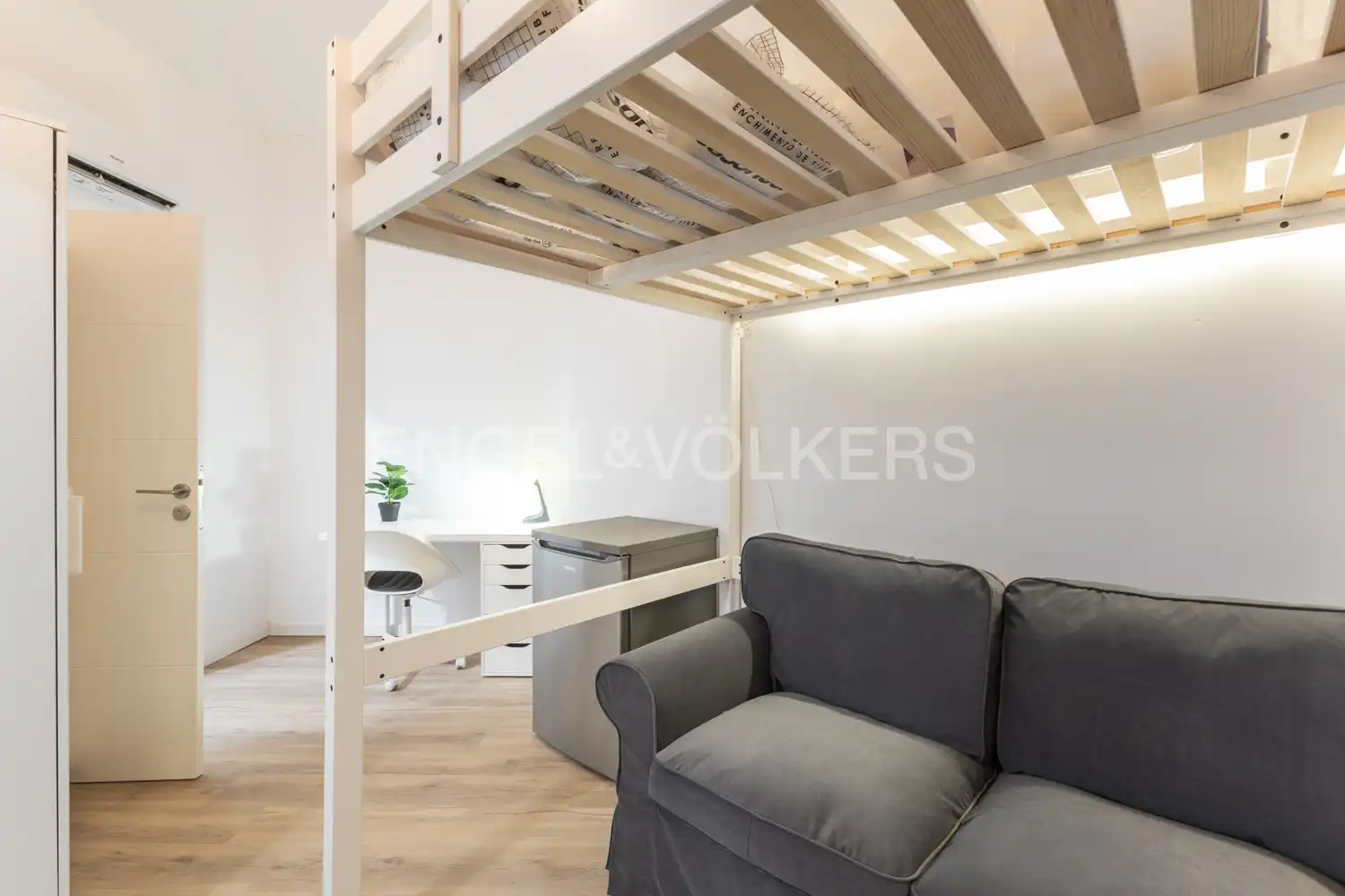 Habitación de Piso en venta en Valencia con Aire acondicionado, Calefacción y Trastero