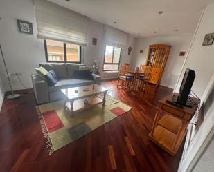 Living room of Flat to rent in Valladolid Capital  with Heating