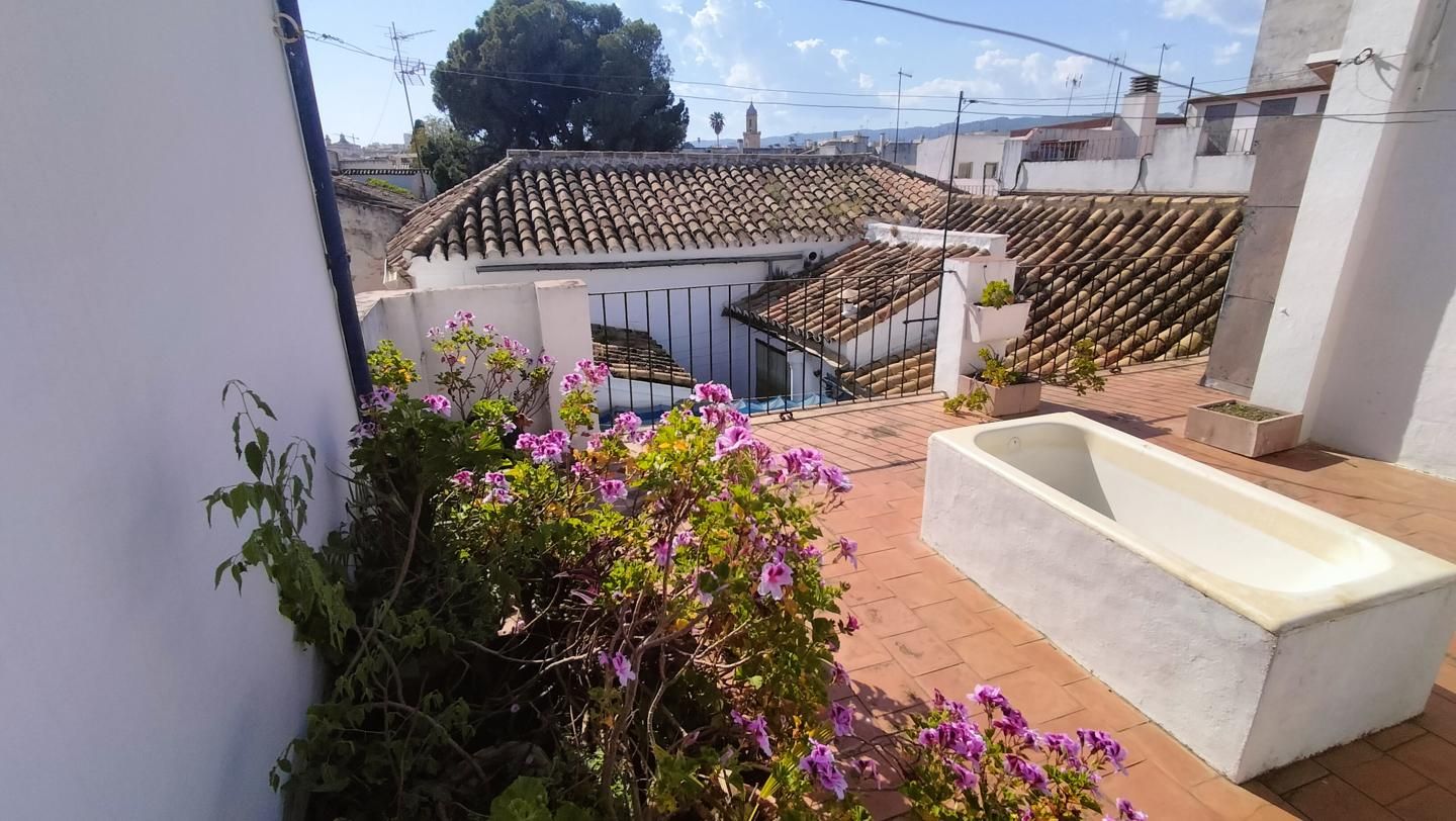 Exterior view of House or chalet for sale in  Córdoba Capital  with Terrace and Storage room