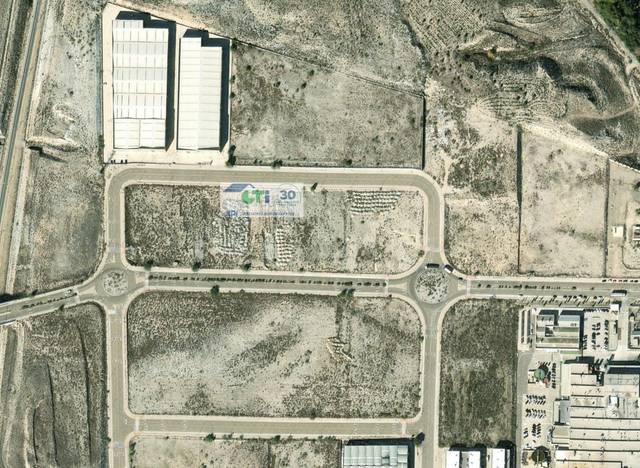 Terreno residencial en Venta en CALLE BORDORERA CON CALLE ACEBO en Cartuja Baja