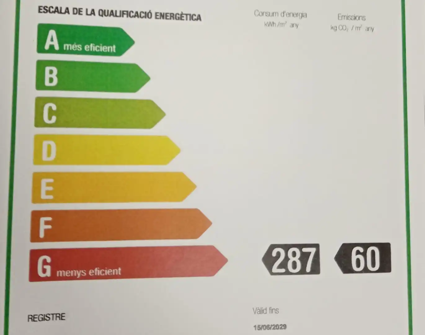 Vista exterior de Pis en venda en Sant Boi de Llobregat amb Aire condicionat i Balcó
