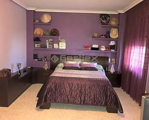 Dormitori de Casa o xalet en venda en Almendralejo amb Aire condicionat, Terrassa i Balcó