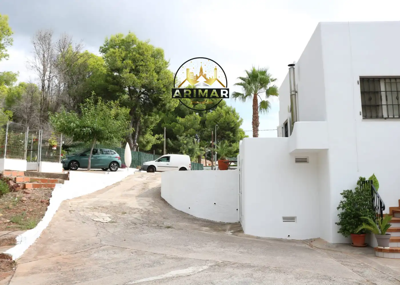 Vista exterior de Casa o xalet en venda en Benicasim / Benicàssim amb Calefacció, Jardí privat i Terrassa