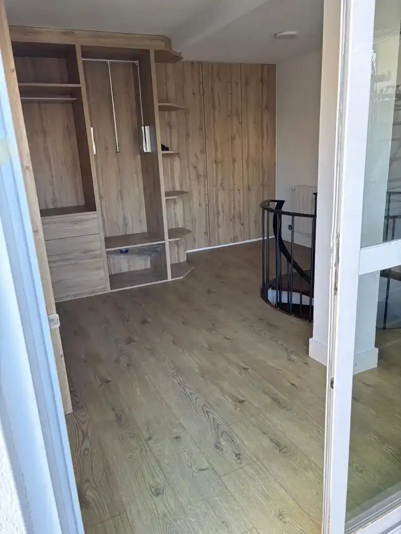 Maisonette zur Miete in  Madrid Capital mit Klimaanlage und Schwimmbad