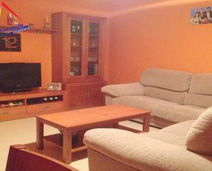 Living room of Flat for sale in Carbonero el Mayor  with Terrace