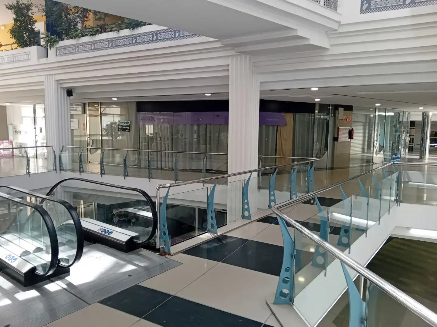 Local comercial de lloguer a Larga 23, imagen 3