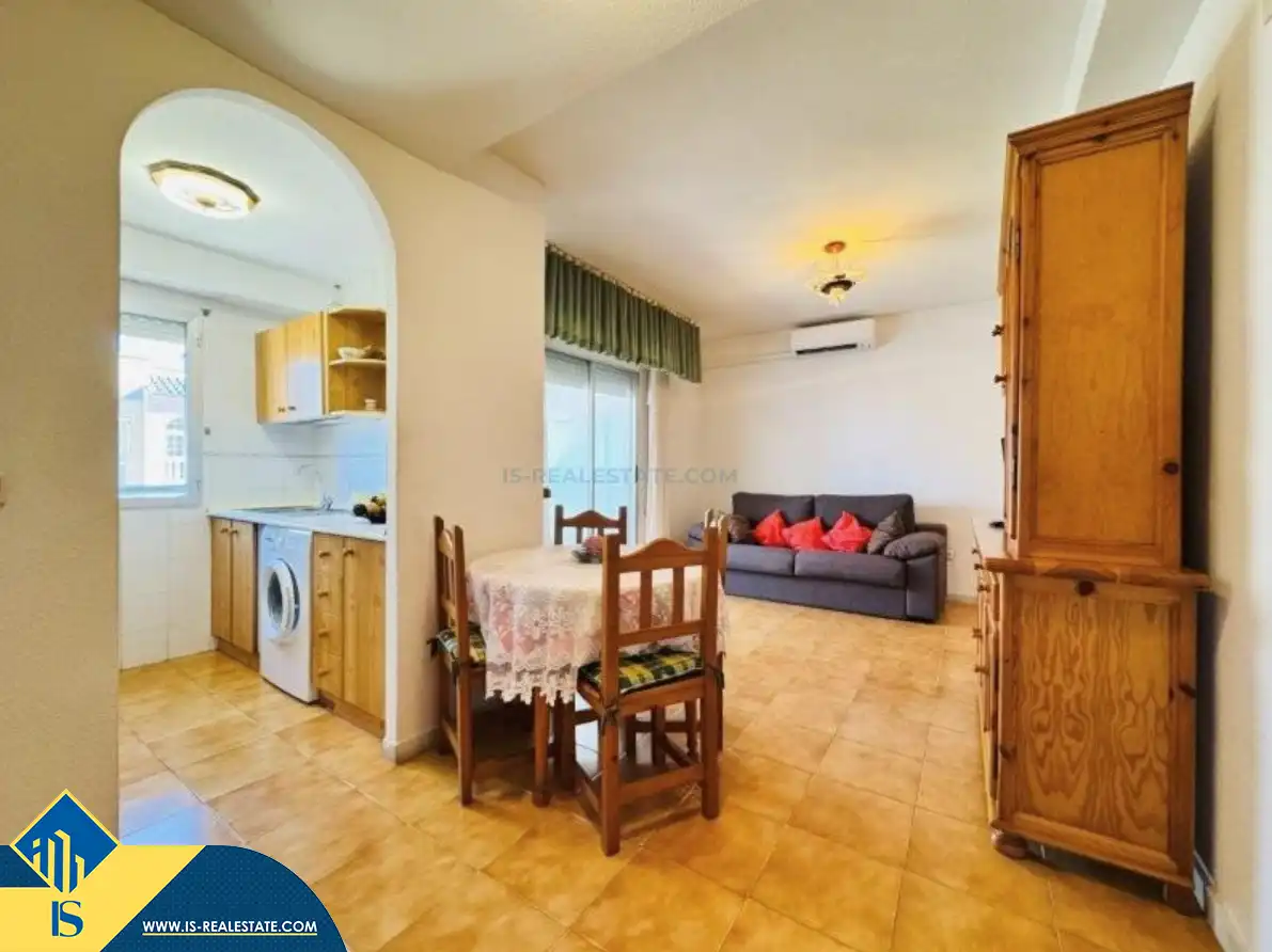Apartament amb piscina en venda a La Mata
