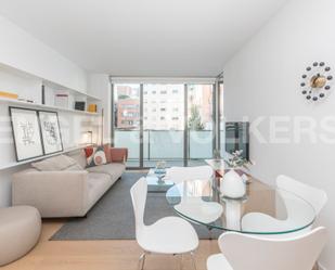 Sala d'estar de Apartament de lloguer en  Barcelona Capital amb Aire condicionat, Calefacció i Parquet