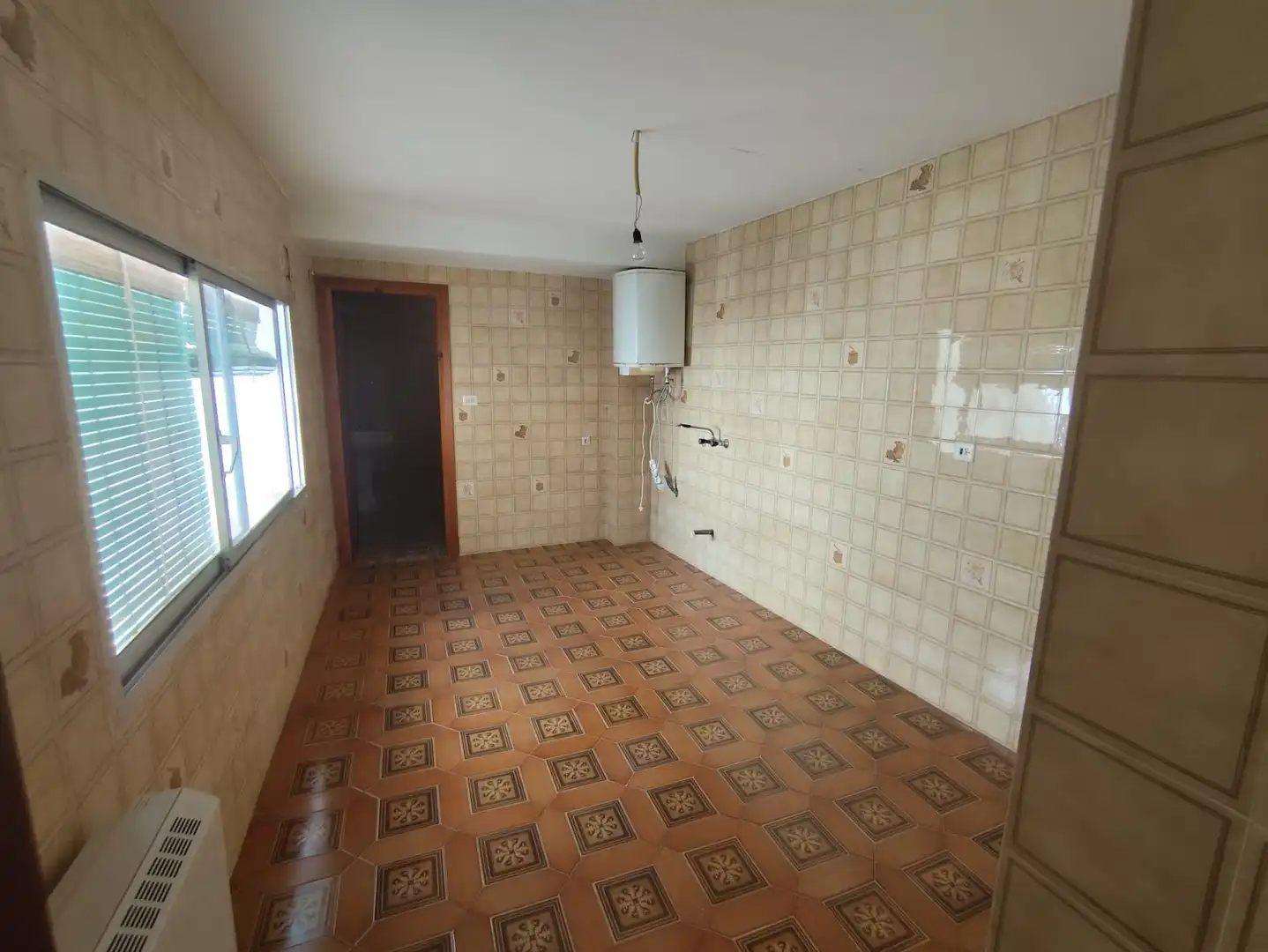 Cuina de Casa o xalet en venda en Úbeda amb Terrassa, Balcó i Internet