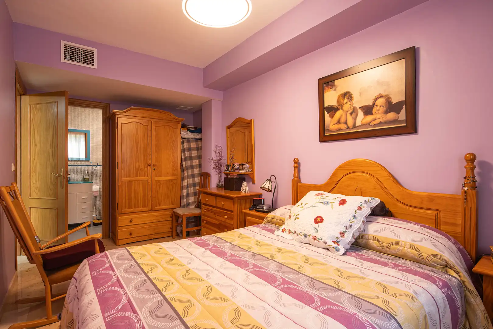 Habitación de Piso en venta en Güéjar Sierra con Calefacción, Terraza y Trastero