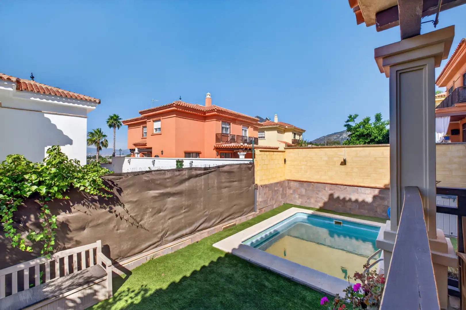 Jardí de Casa adosada en venda en Alhaurín de la Torre amb Aire condicionat, Terrassa i Traster