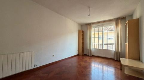 Foto 2 de Piso en venta en Plaza del Caño, Alpedrete, Madrid