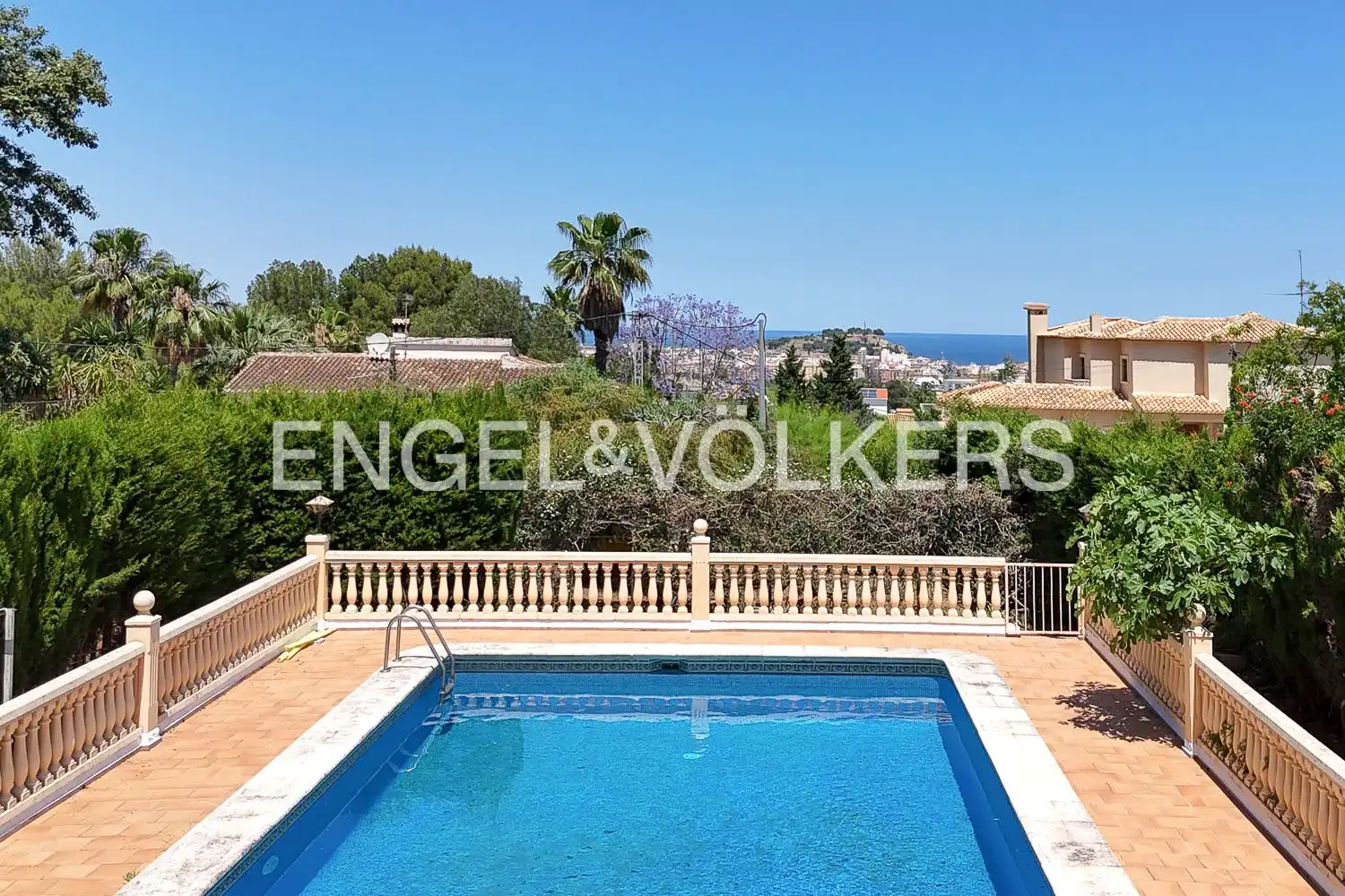 Vista exterior de Casa o chalet en venta en Dénia con Aire acondicionado, Calefacción y Jardín privado