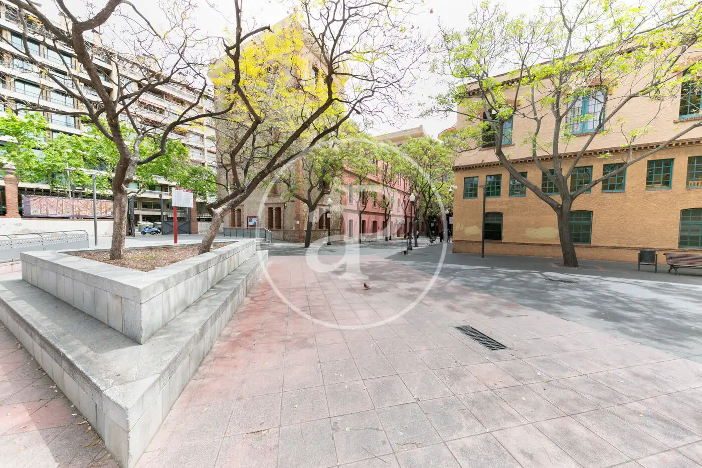 Außenansicht von Wohnung zum Verkauf in Barcelona mit Klimaanlage, Heizung und Möbliert
