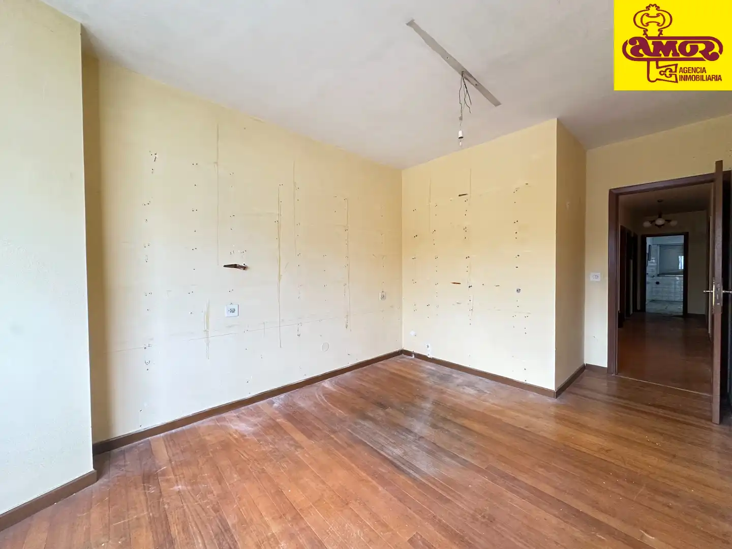 Habitación de Piso en venta en Santiago de Compostela  con Trastero