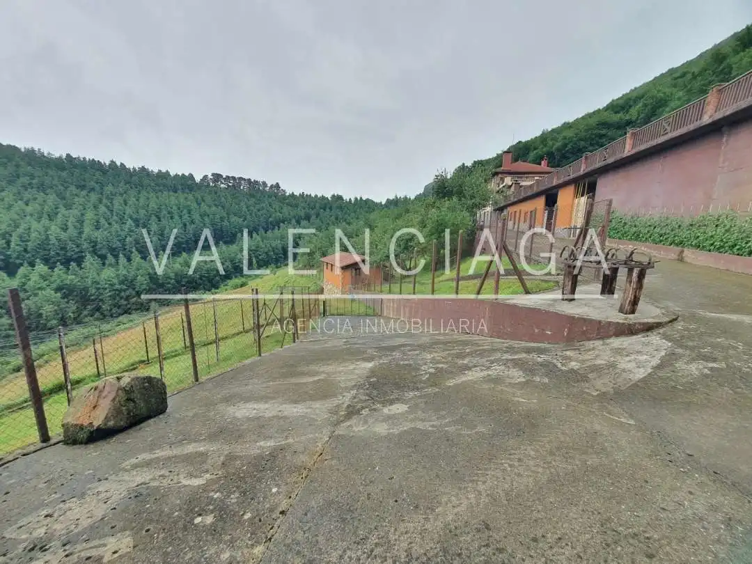 Casa o chalet en venta en Zaldibia con Calefacción, Terraza y Balcón