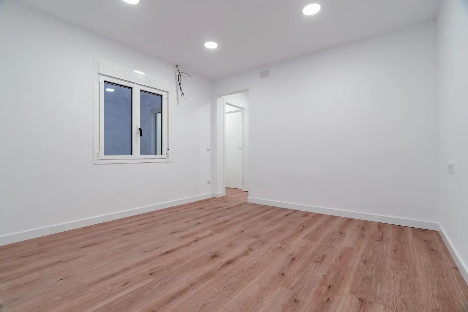 Schlafzimmer von Wohnung zum Verkauf in Tarragona mit Klimaanlage und Balkon