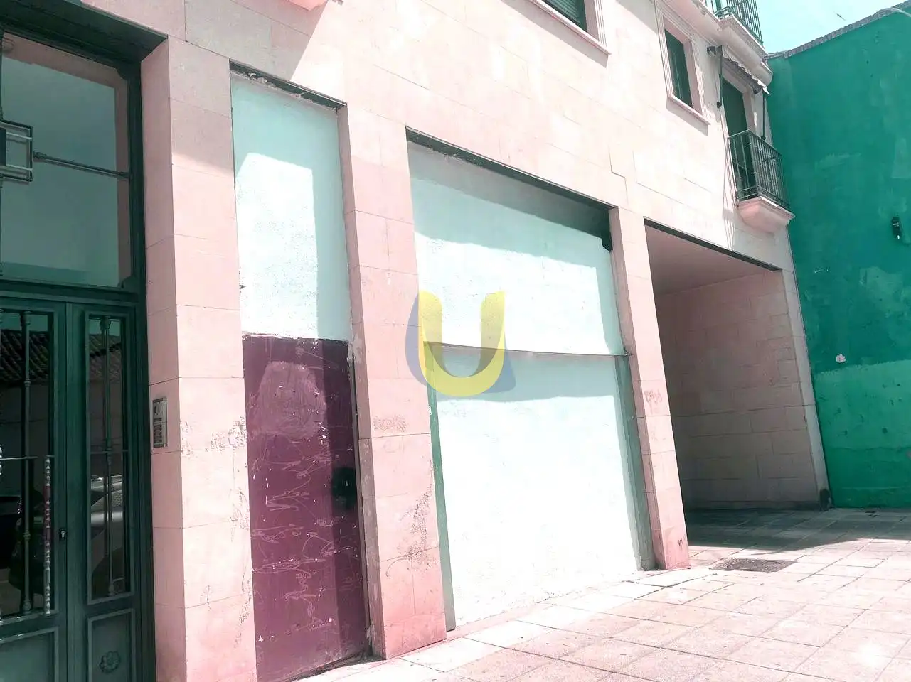 Local comercial de lloguer a Centro