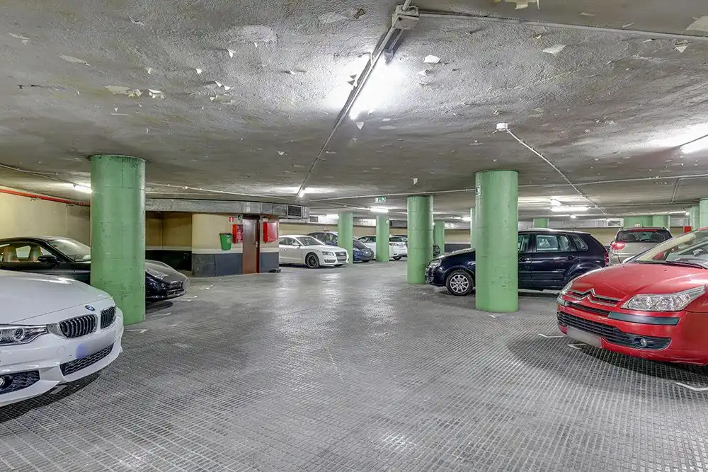 Parkplatz zur Miete in CALLE VALENCIA 375, imagen 2