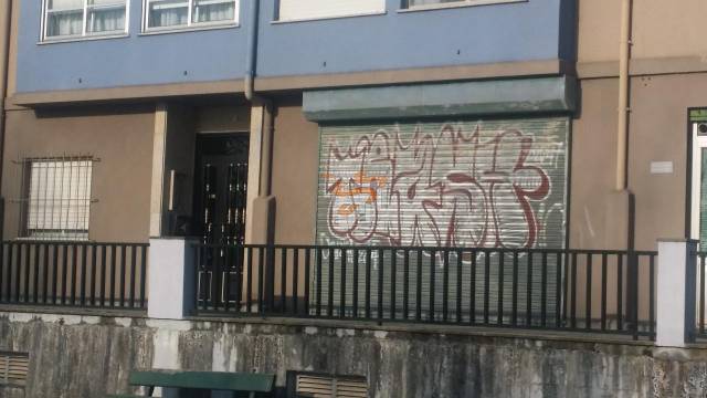 Local comercial en Venta en Caranza