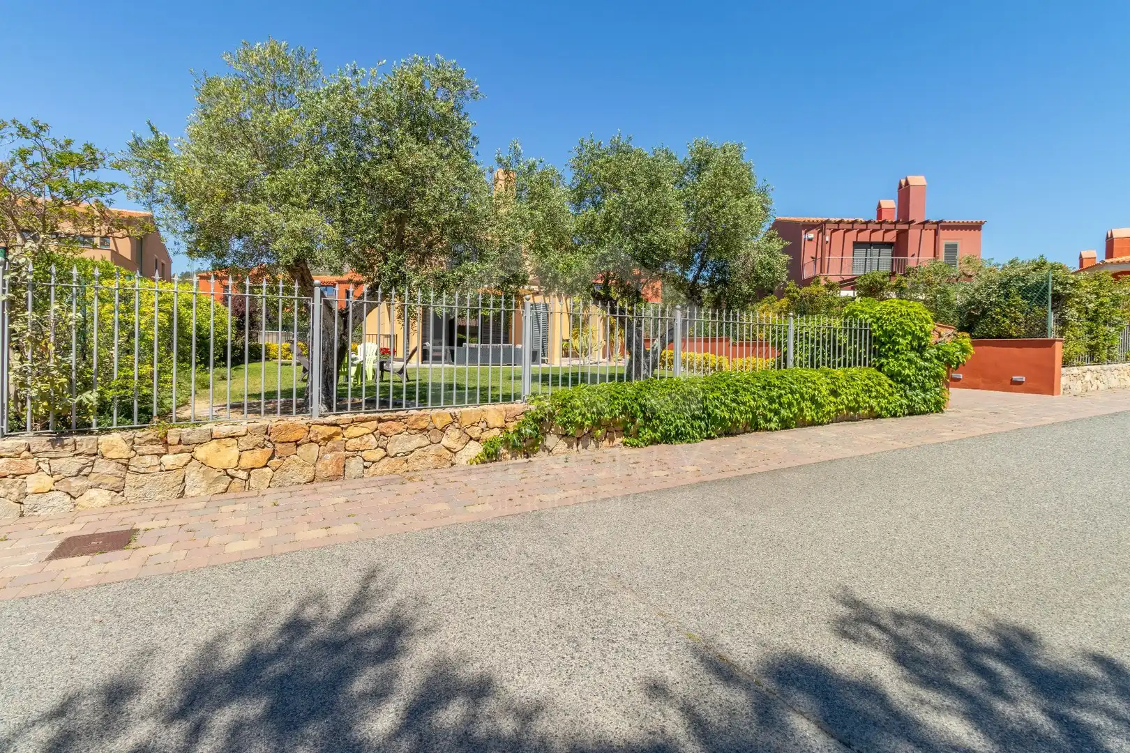 Vista exterior de Casa o chalet en venta en Mont-roig del Camp con Aire acondicionado, Calefacción y Jardín privado