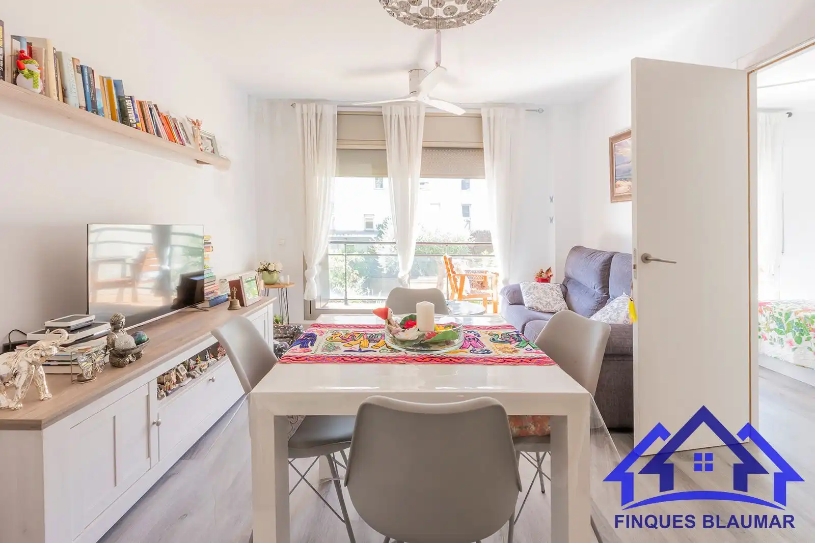 Flat with pool for sale in Urbanitzacions, imagen 4