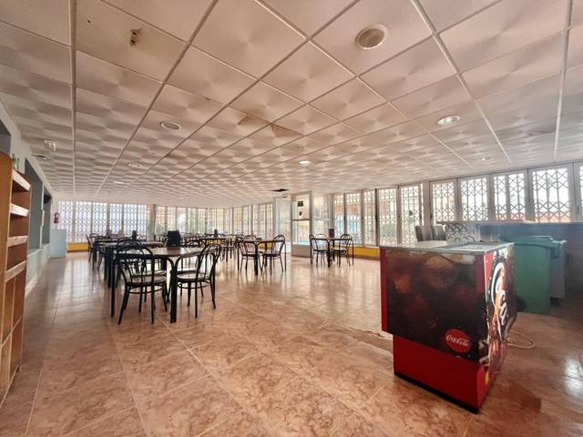 Local comercial en Venta en Calle DEL CABO, 1 en Cabo Cervera