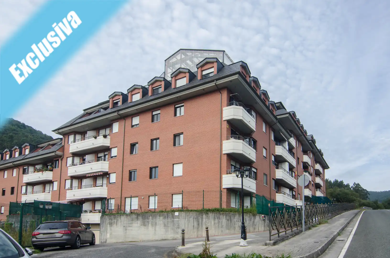 Vista exterior de Piso en venta en Limpias con Calefacción, Terraza y Trastero