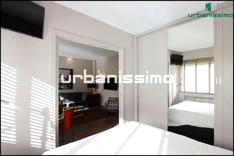 Habitación de Apartamento en venta en Madrid con Aire acondicionado, Calefacción y Amueblado