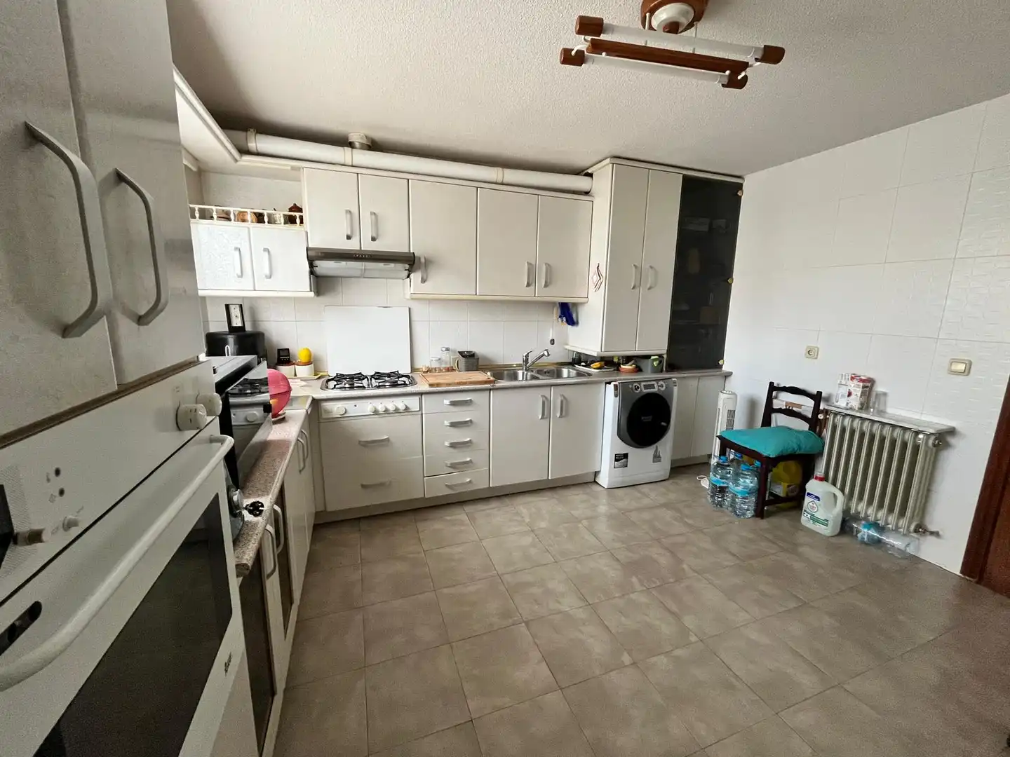 Cocina de Casa adosada en venta en Ciudad Real con Aire acondicionado, Calefacción y Terraza